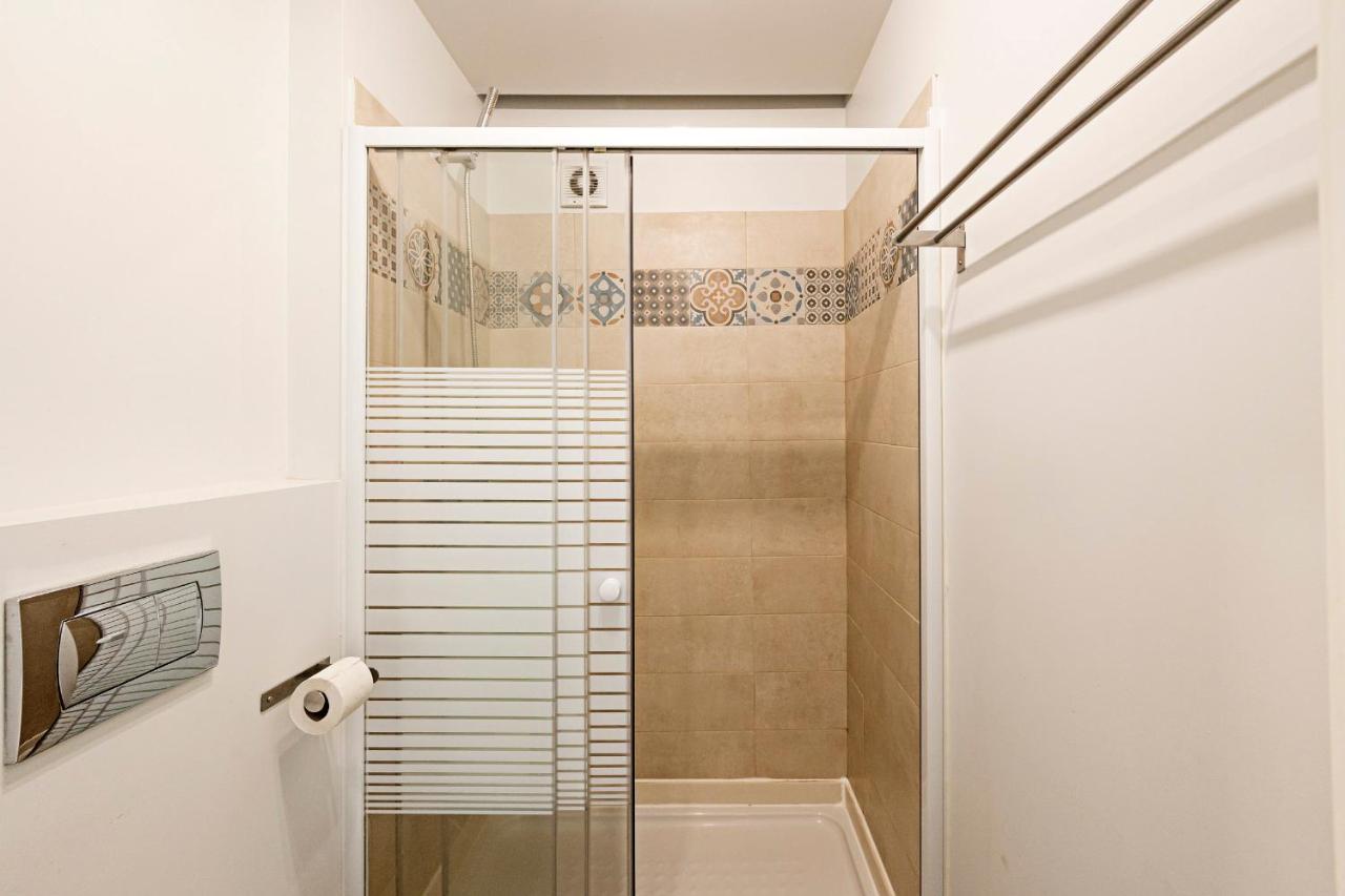 Lovelystay - Cativo Studio Downtown By Metro Station Porto Dış mekan fotoğraf